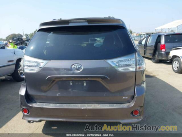 TOYOTA SIENNA SE 8 PASSENGER, 5TDXK3DC1FS556242