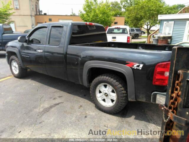 CHEVROLET SILVERADO 1500 LT, 1GCRKSE7XDZ198008