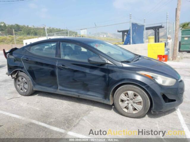 HYUNDAI ELANTRA SE, KMHDH4AE0GU632958