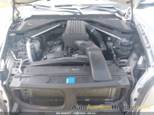 BMW X5 3.0SI, 5UXFE43528L031981