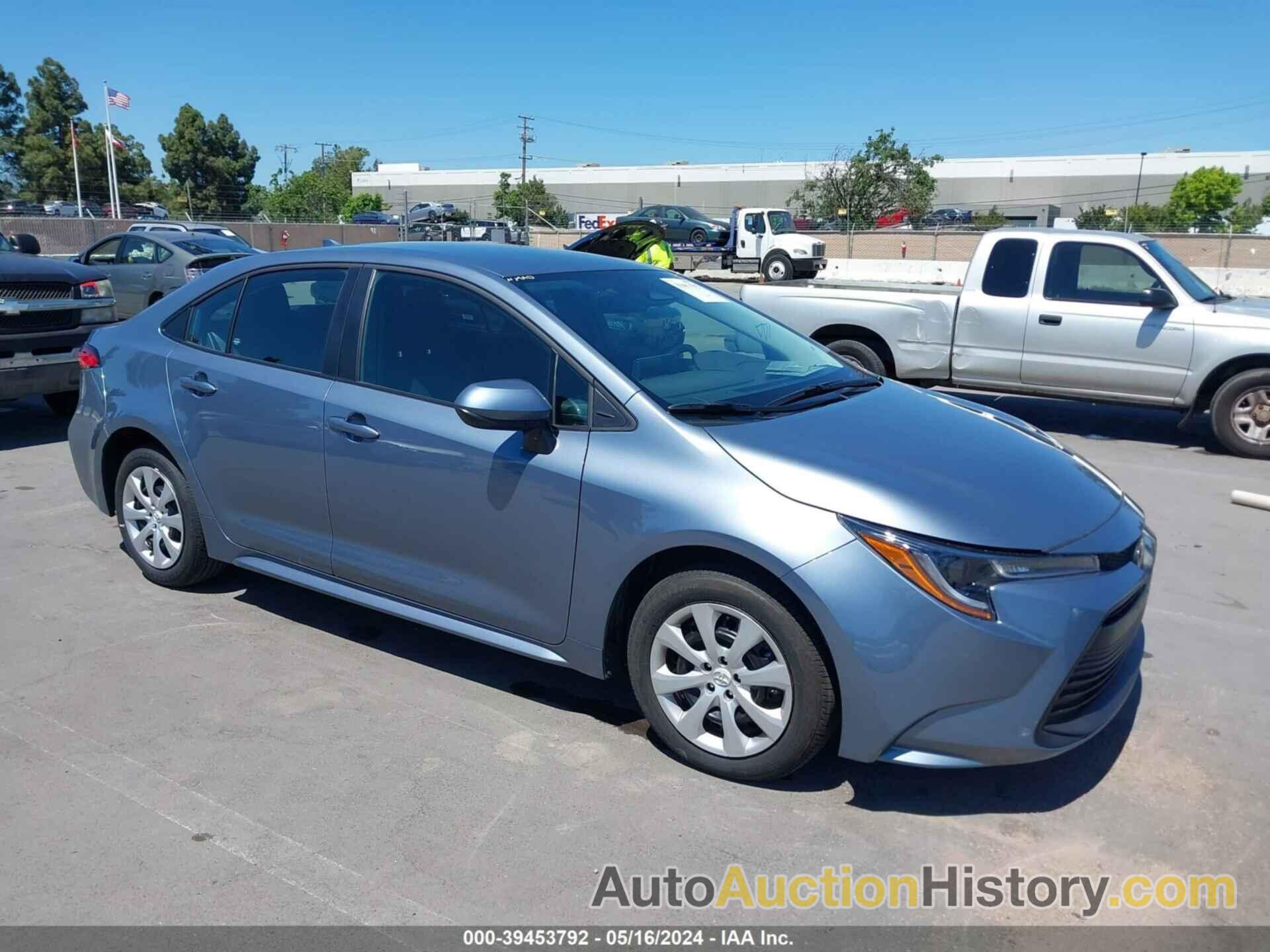 TOYOTA COROLLA LE, 5YFB4MDE7RP146599