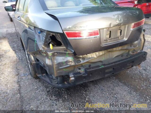 HONDA ACCORD LX, 1HGCP2F36CA127356