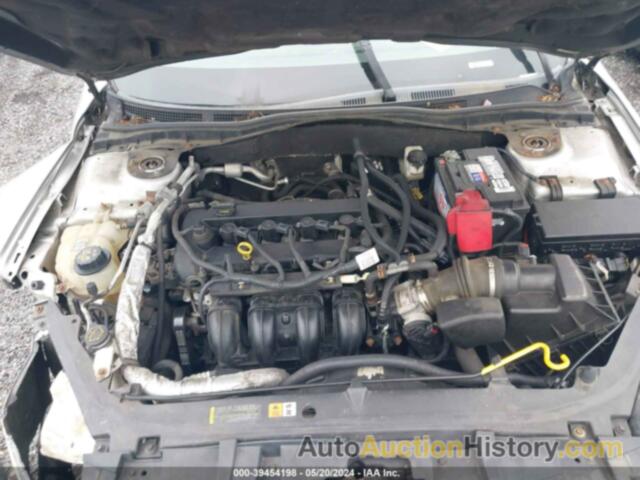 FORD FUSION SE, 3FAHP0HA5CR241297