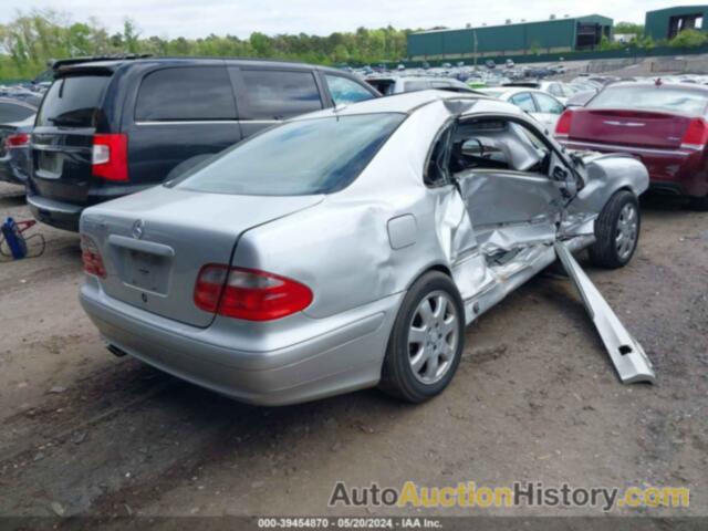 MERCEDES-BENZ CLK 320 320, WDBLJ65G72T092291