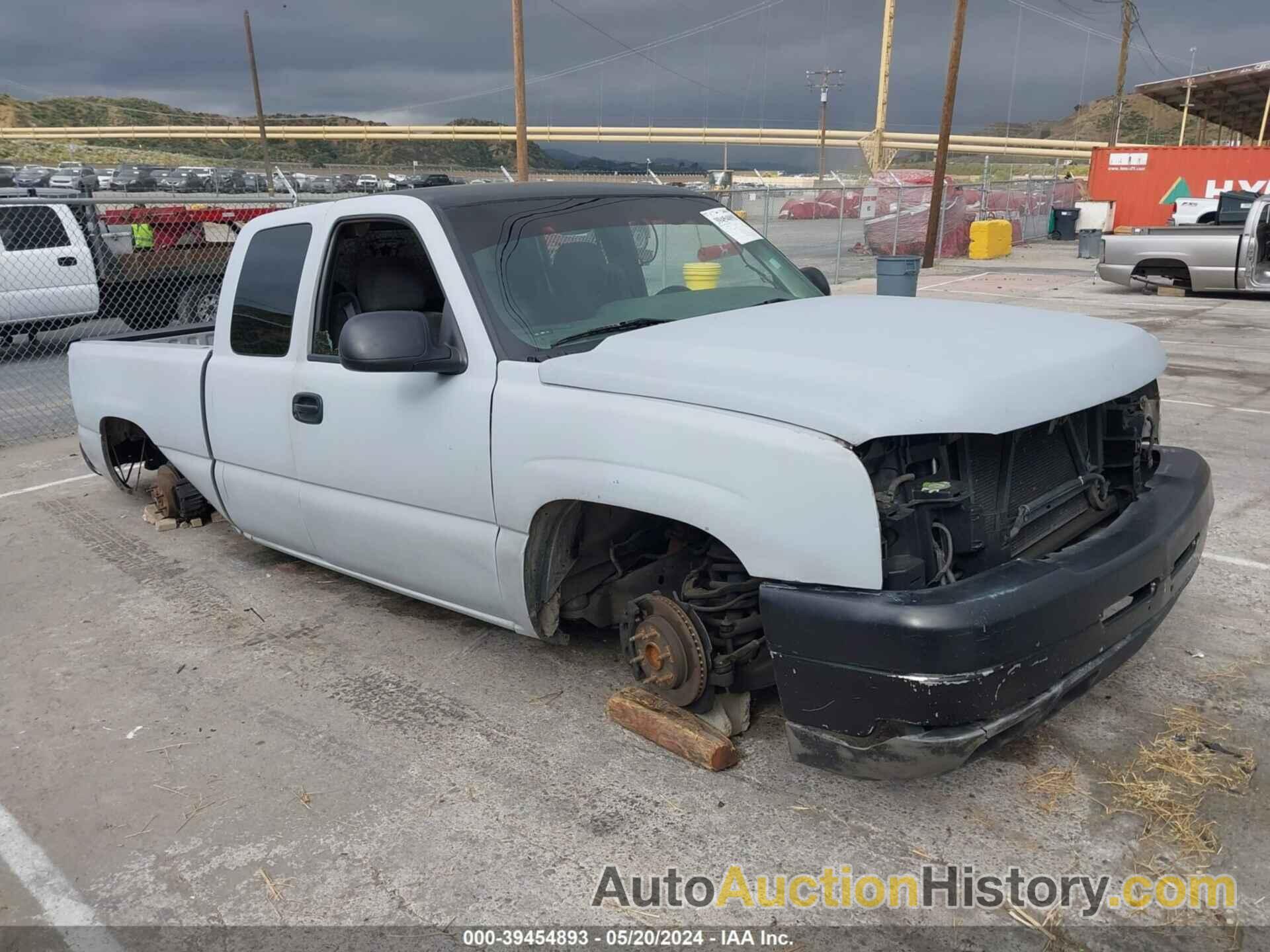 CHEVROLET SILVERADO C1500, 1GCEC19V83Z296449