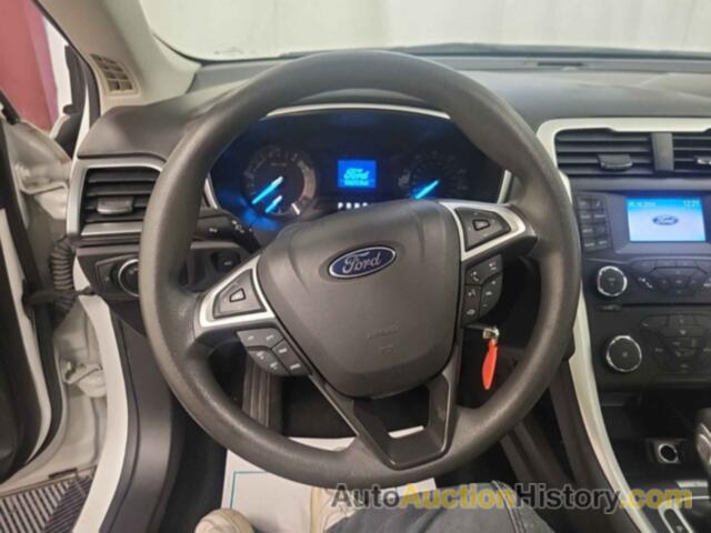 FORD FUSION S, 3FA6P0G79DR238384