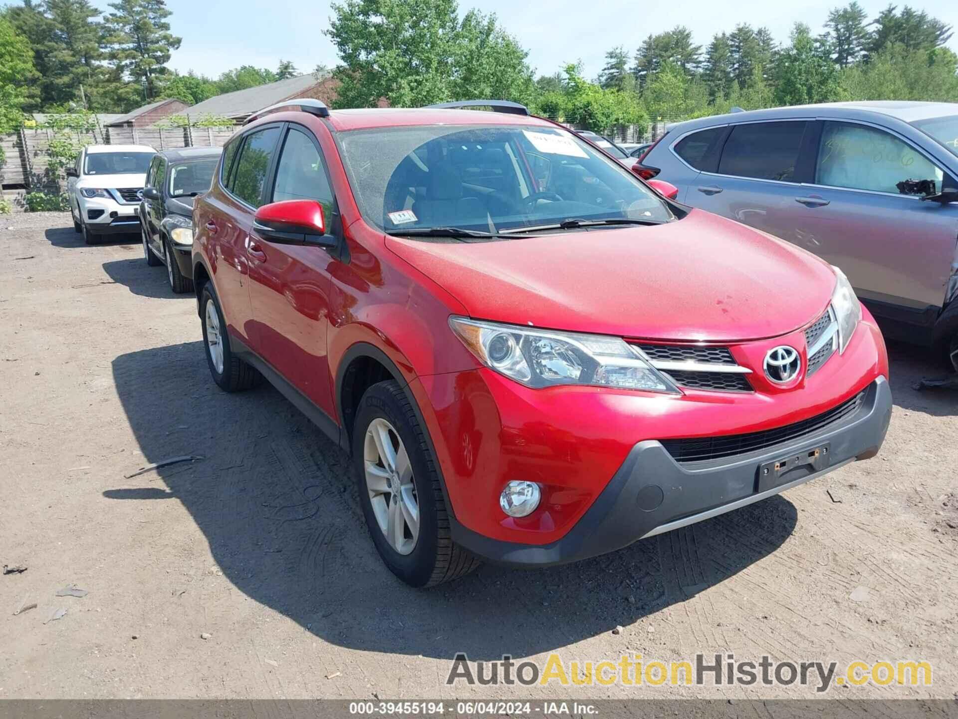 TOYOTA RAV4 XLE, JTMRFREV6DD045344