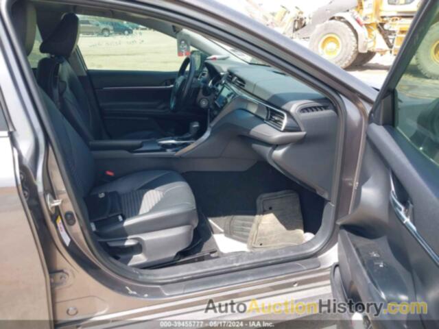 TOYOTA CAMRY SE, 4T1B11HK6JU151285