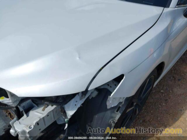 TOYOTA CAMRY XSE/XLE, 4T1BZ1HK2KU026178