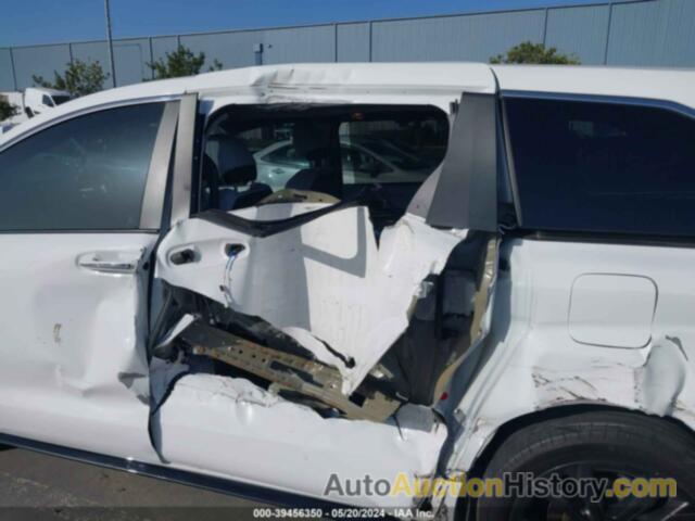 TOYOTA SIENNA XSE, 5TDXRKEC1NS125130