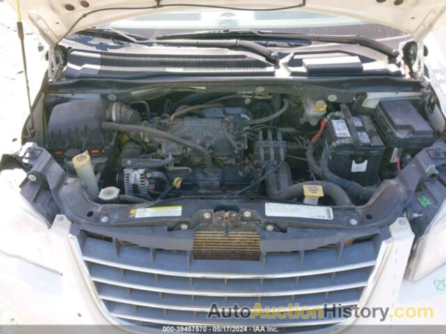 CHRYSLER TOWN & COUNTRY TOURING, 2A8HR541X9R665749