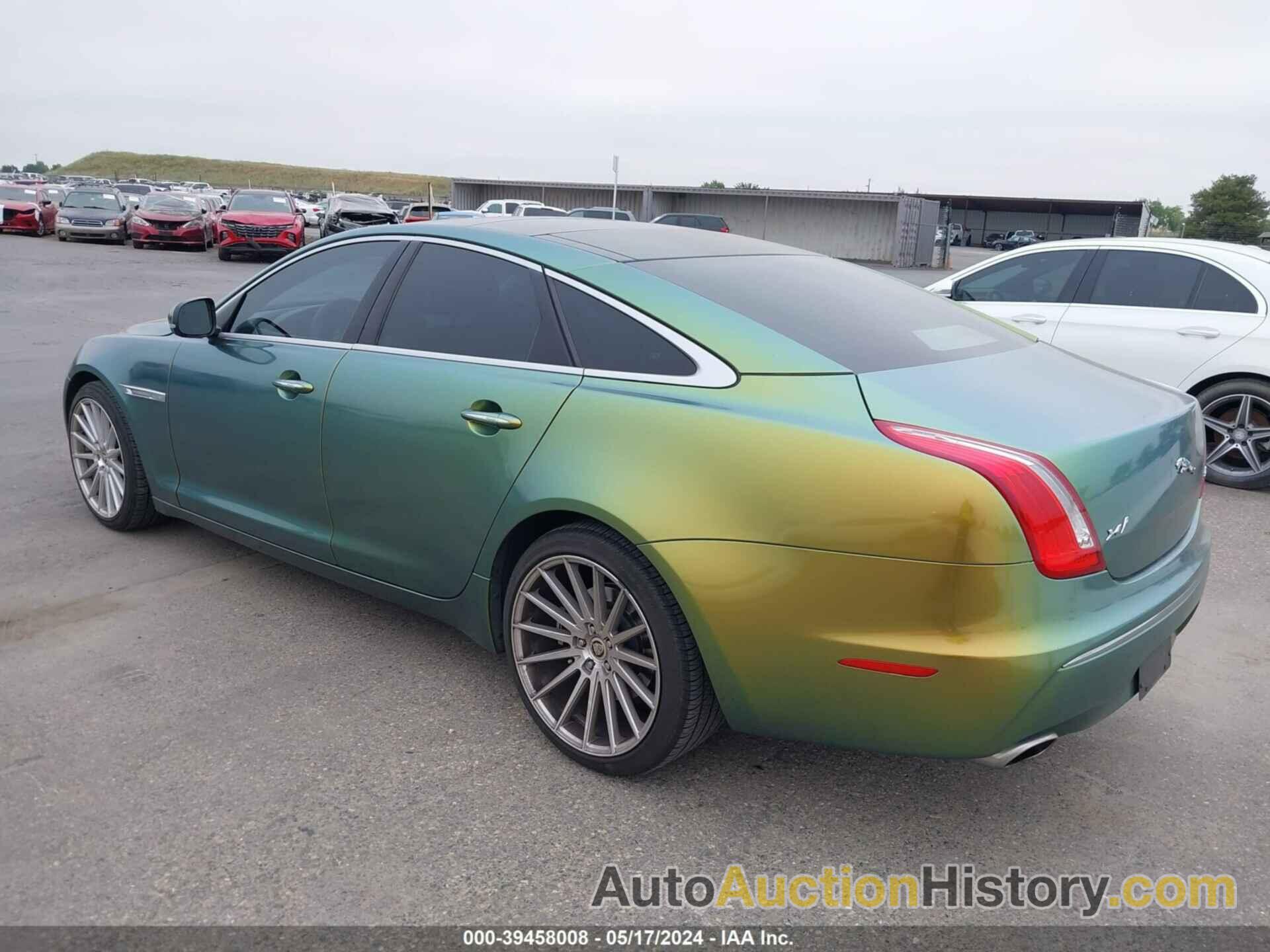 JAGUAR XJ, SAJWA1CB4BLV04497