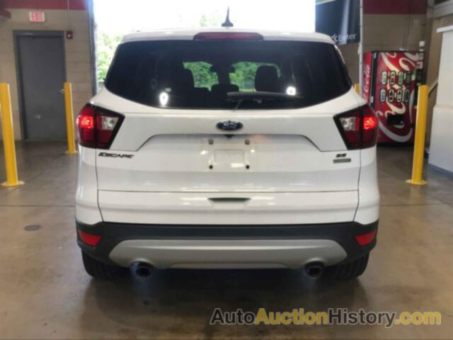 FORD ESCAPE SE, 1FMCU0GD6KUA25745