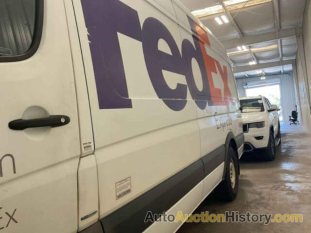 MERCEDES-BENZ SPRINTER 2500 HIGH ROOF, WD3PE8CB1B5587501