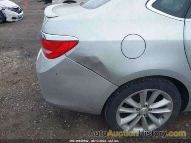 BUICK VERANO, 1G4PP5SK7C4185680