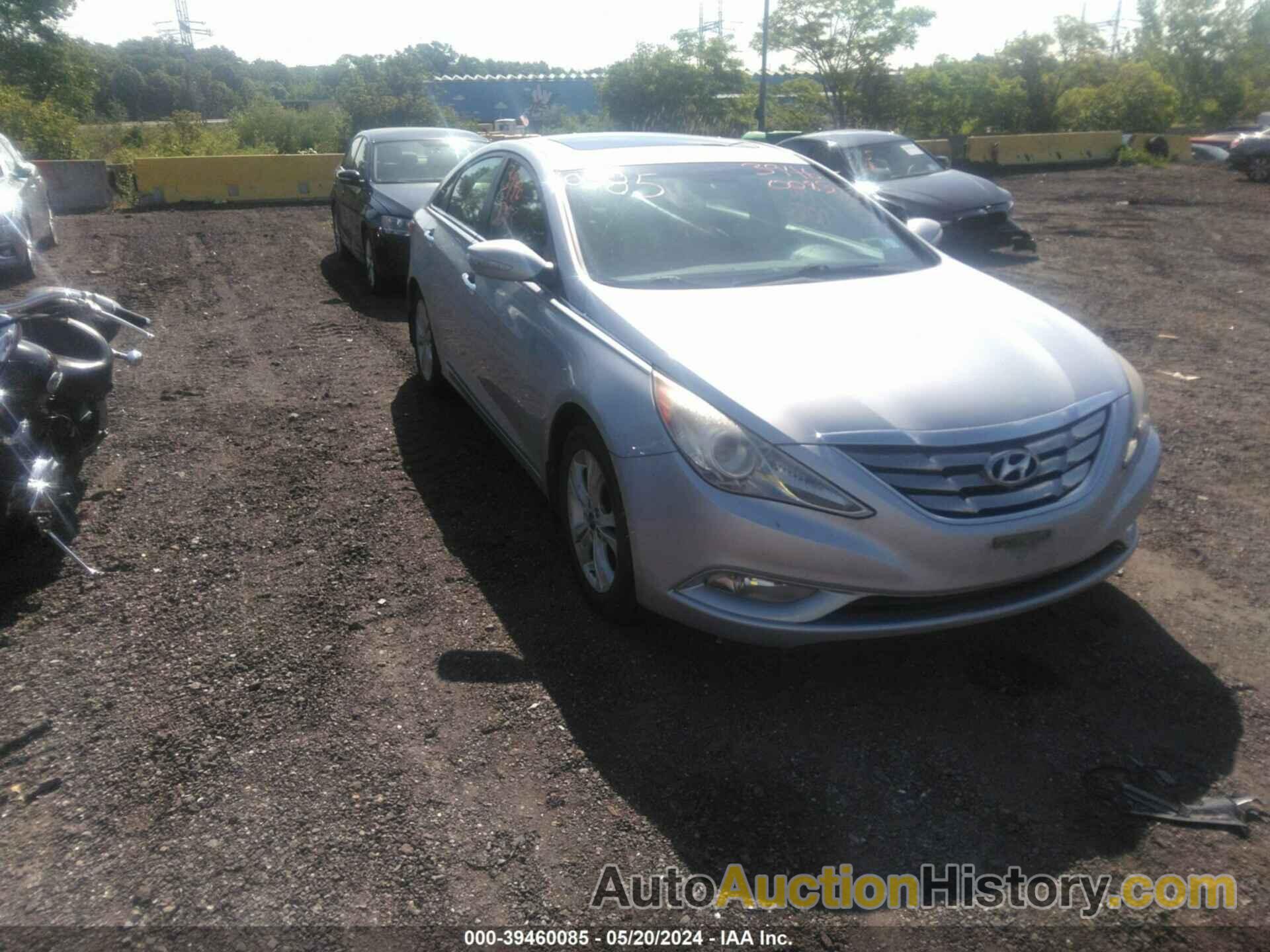 HYUNDAI SONATA LIMITED, 5NPEC4AC9BH135691