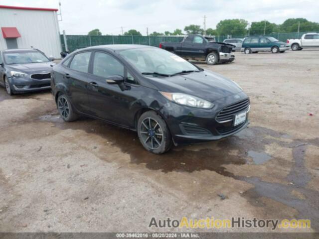 FORD FIESTA SE, 3FADP4BJXFM135864