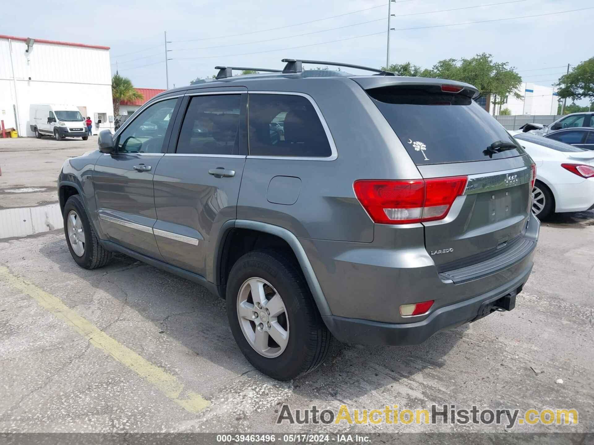 JEEP GRAND CHEROKEE LAREDO, 1C4RJEAGXCC305537