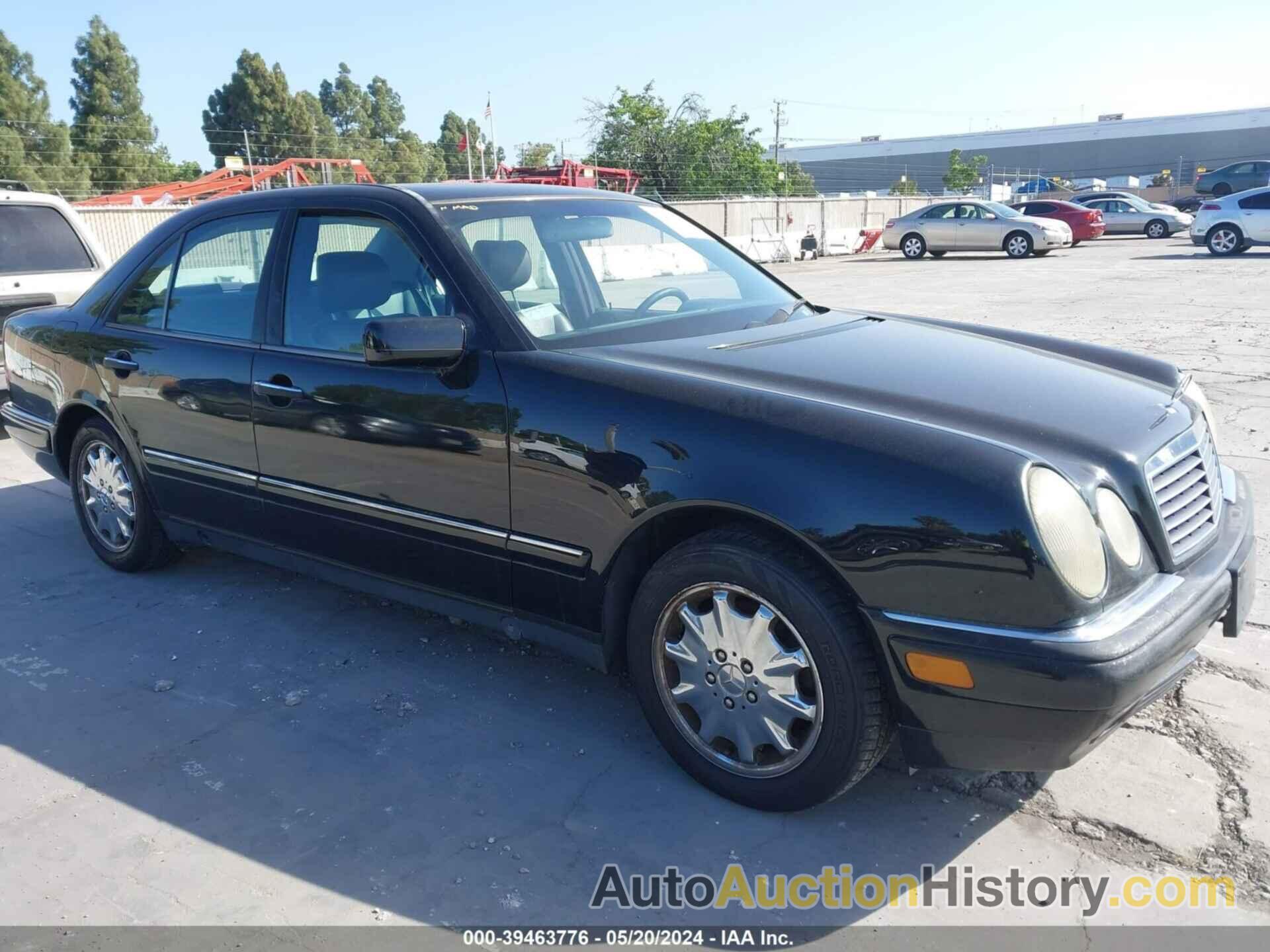 MERCEDES-BENZ E 300TD, WDBJF25H2XA865892