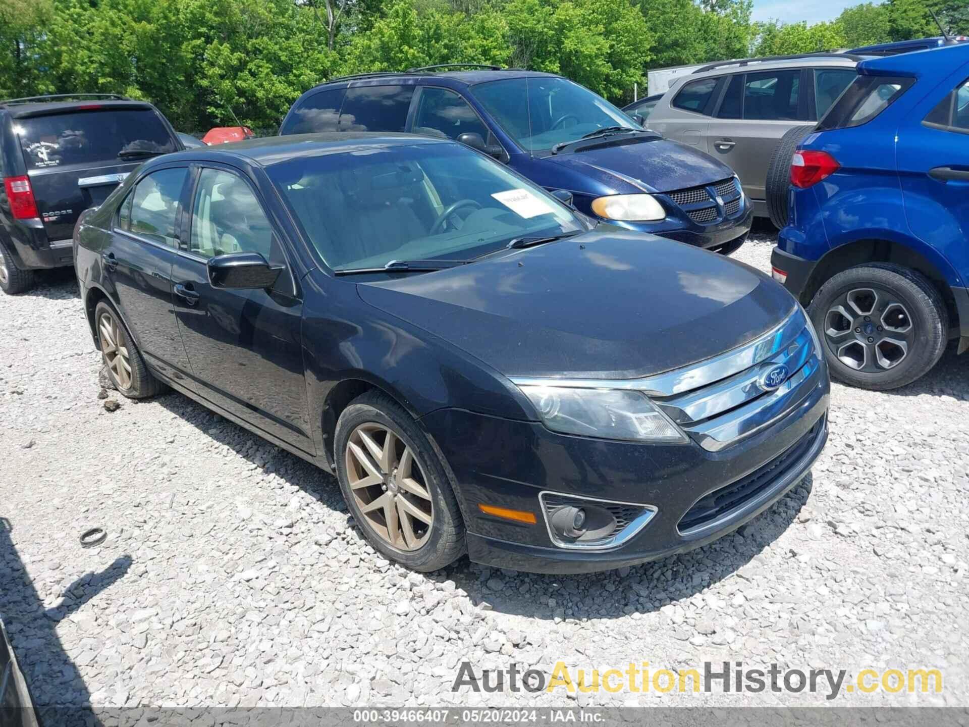 FORD FUSION, 3FAHP0JA3CR249781