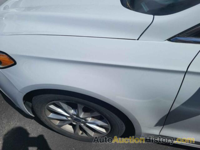 FORD FUSION SE, 3FA6P0HD8HR337465