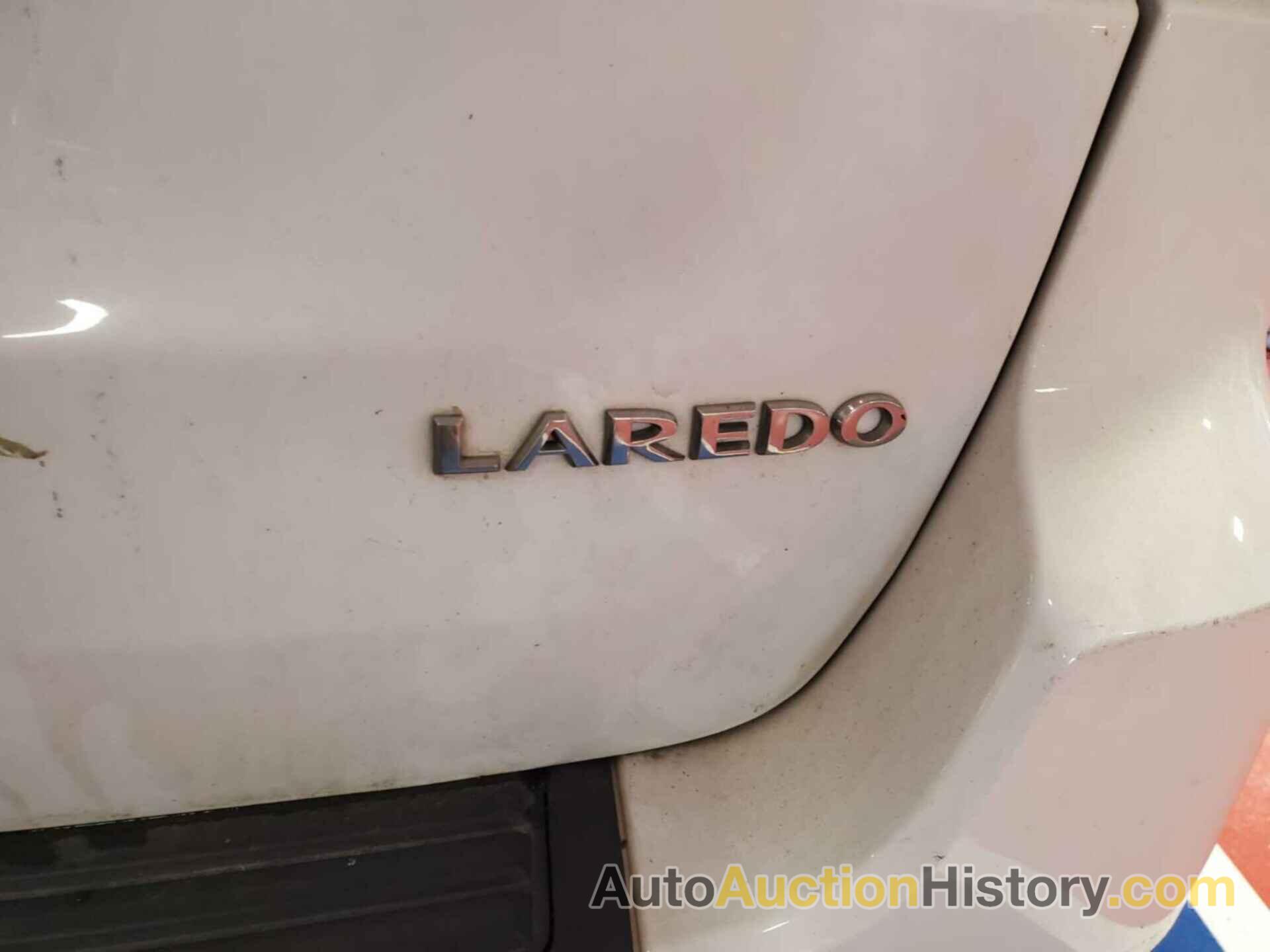 JEEP GRAND CHEROKEE LAREDO, 1C4RJFAG5FC720338