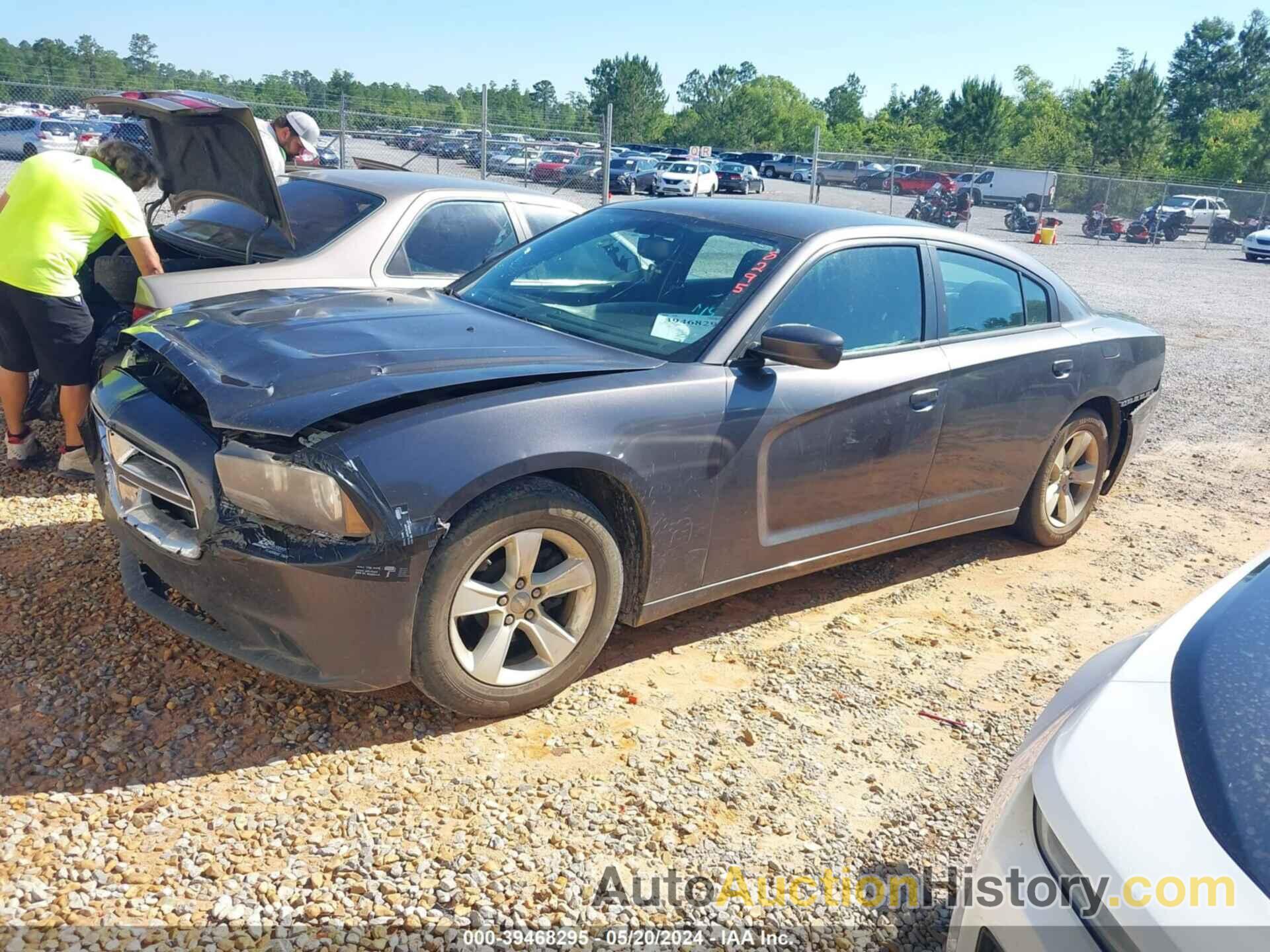 DODGE CHARGER SXT, 2C3CDXHG1EH251760