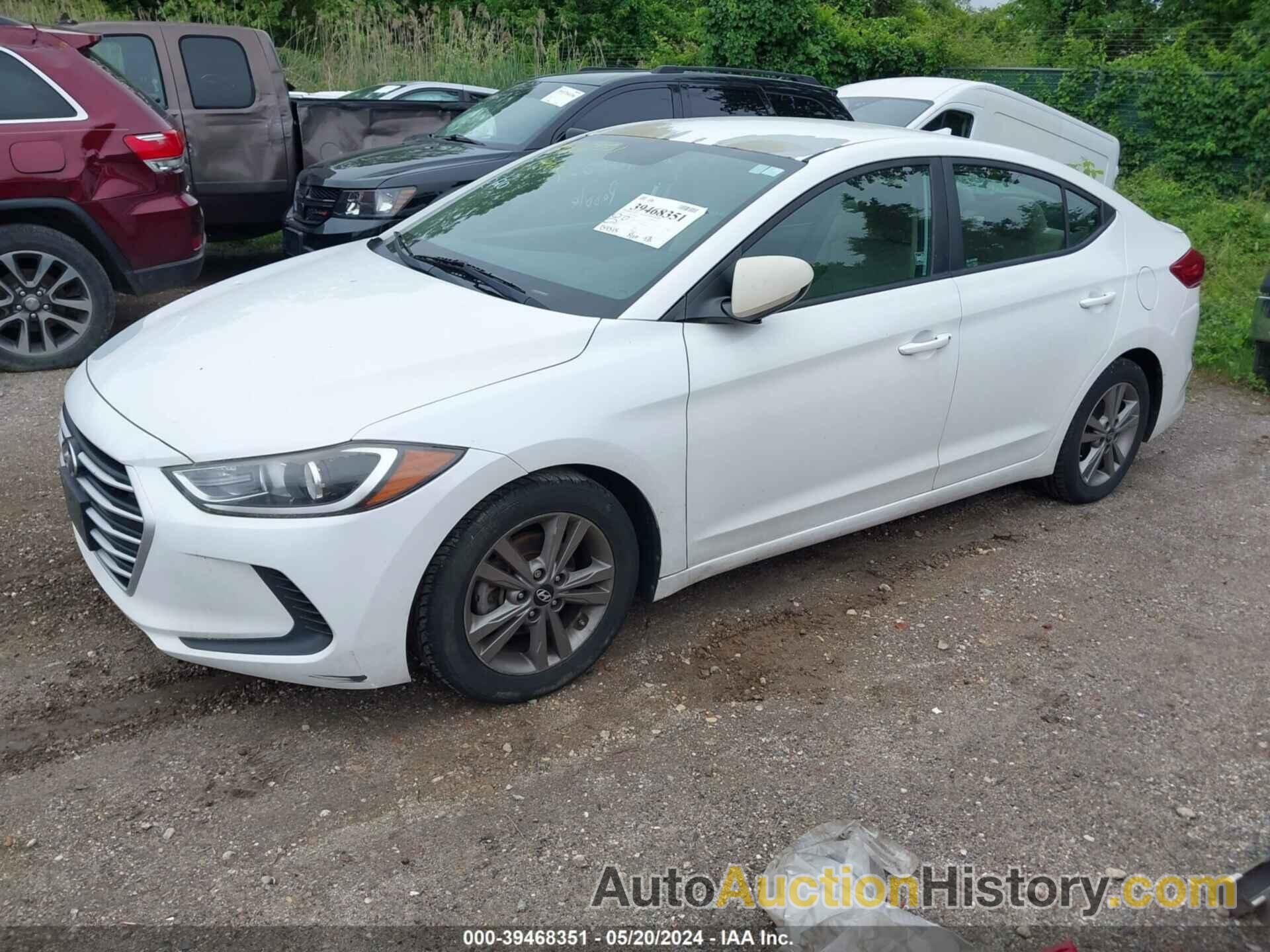 HYUNDAI ELANTRA SE, 5NPD84LF2HH002865