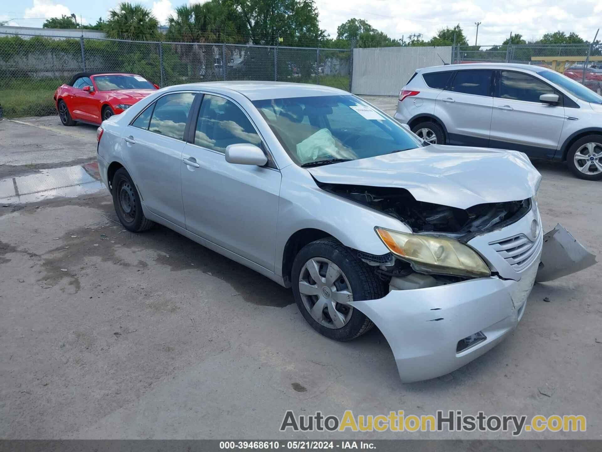 TOYOTA CAMRY CE/LE/XLE/SE, 4T1BE46K88U250564