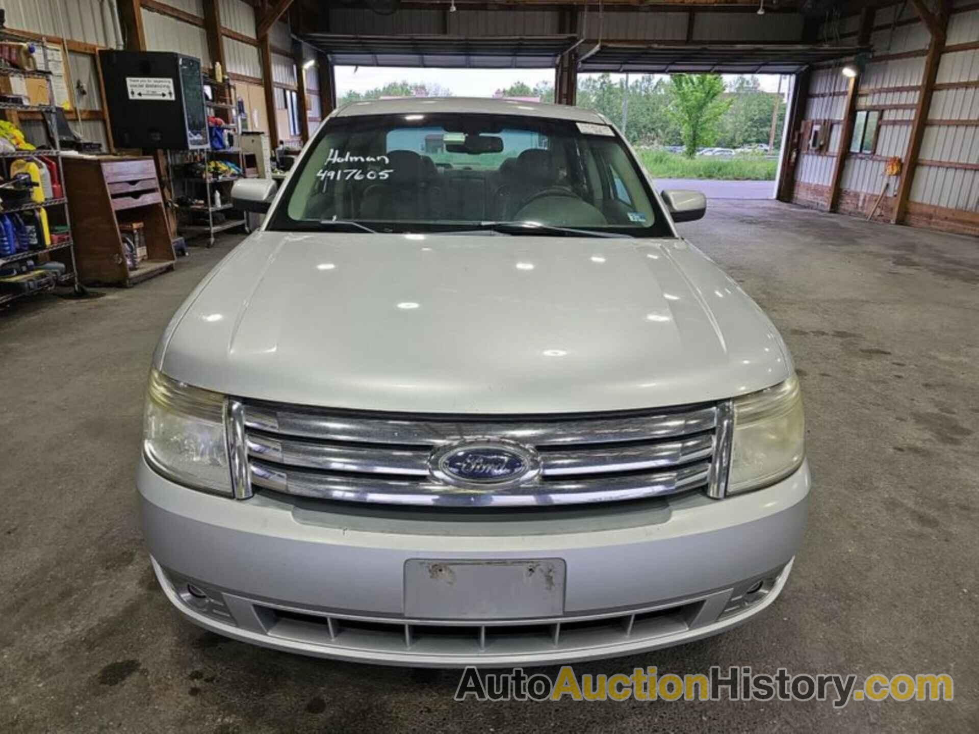 FORD TAURUS SEL, 1FAHP24W09G122781