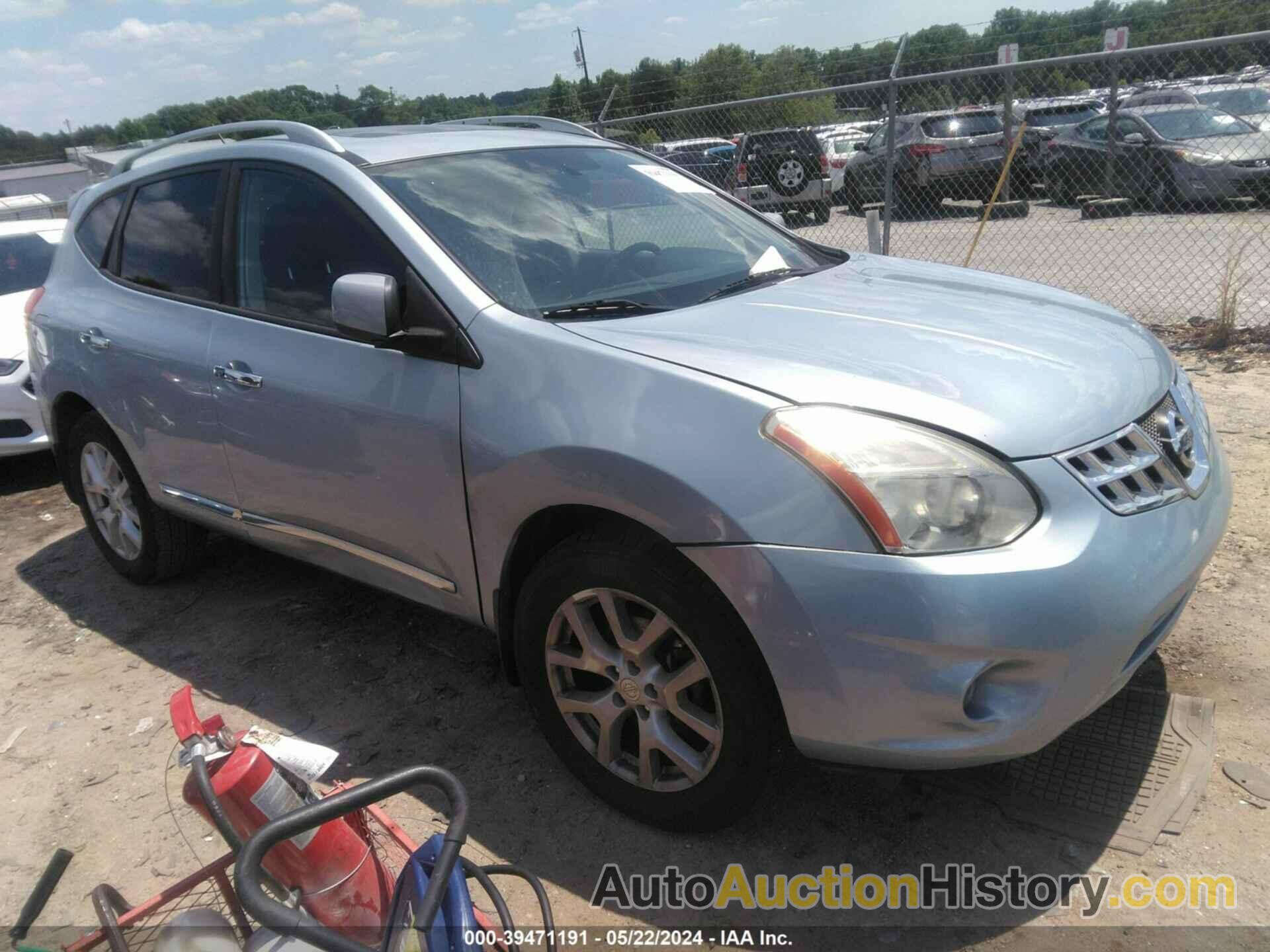 NISSAN ROGUE SV, JN8AS5MT4BW157051