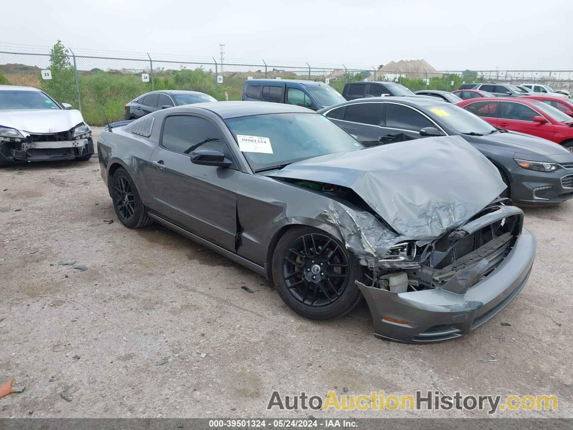 FORD MUSTANG, 1ZVBP8AM4E5315993