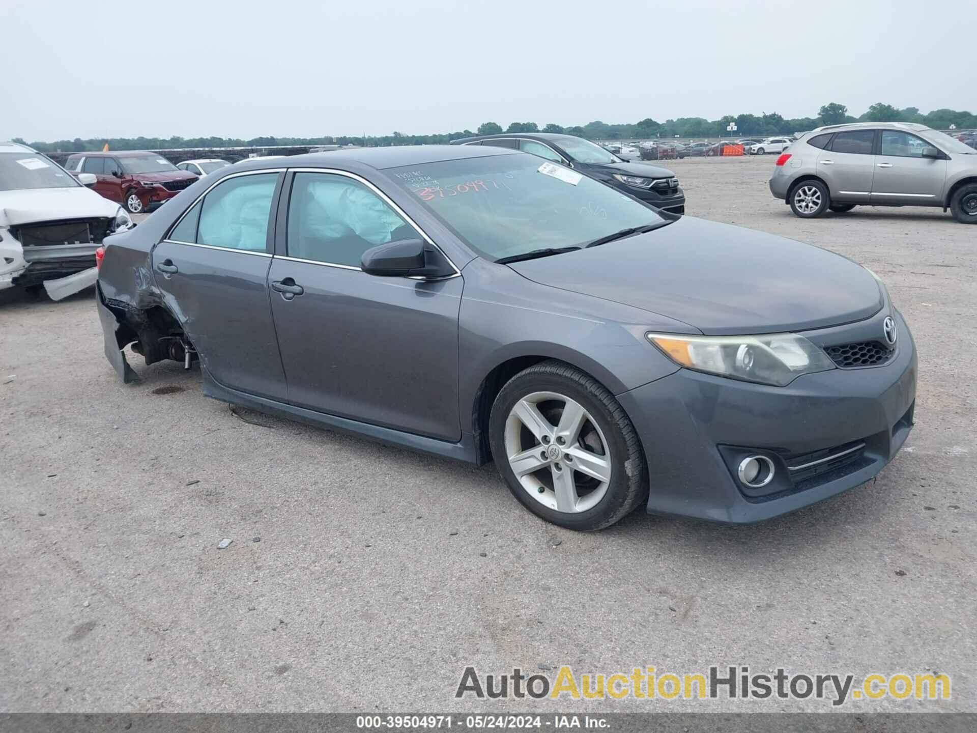 TOYOTA CAMRY SE, 4T1BF1FK4EU340107