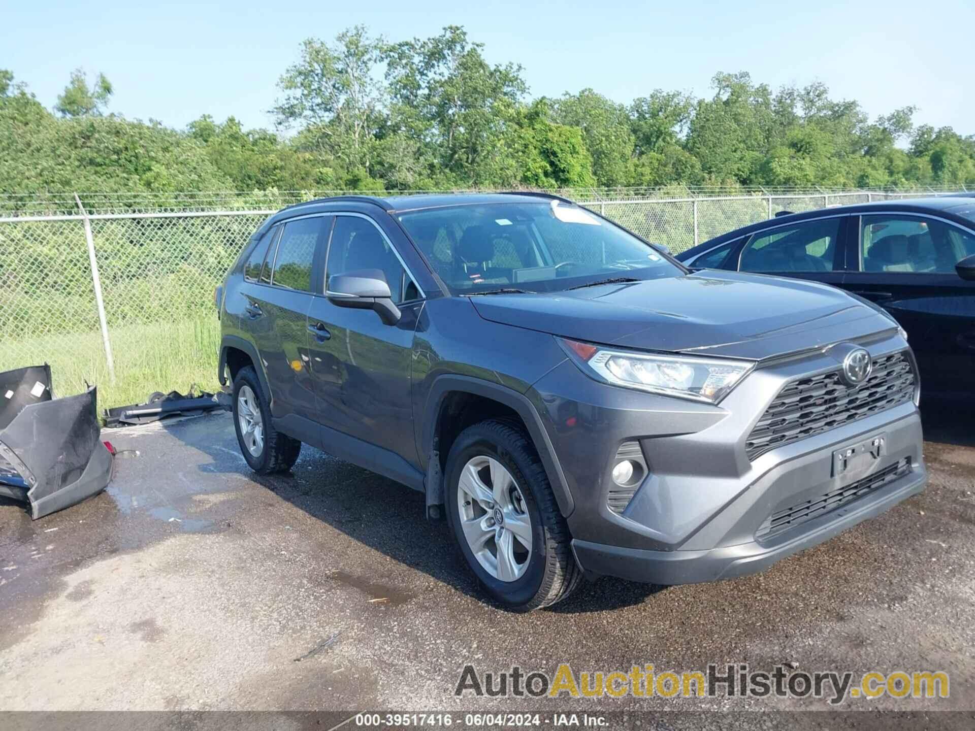 TOYOTA RAV4 XLE, 2T3W1RFV2MC089068