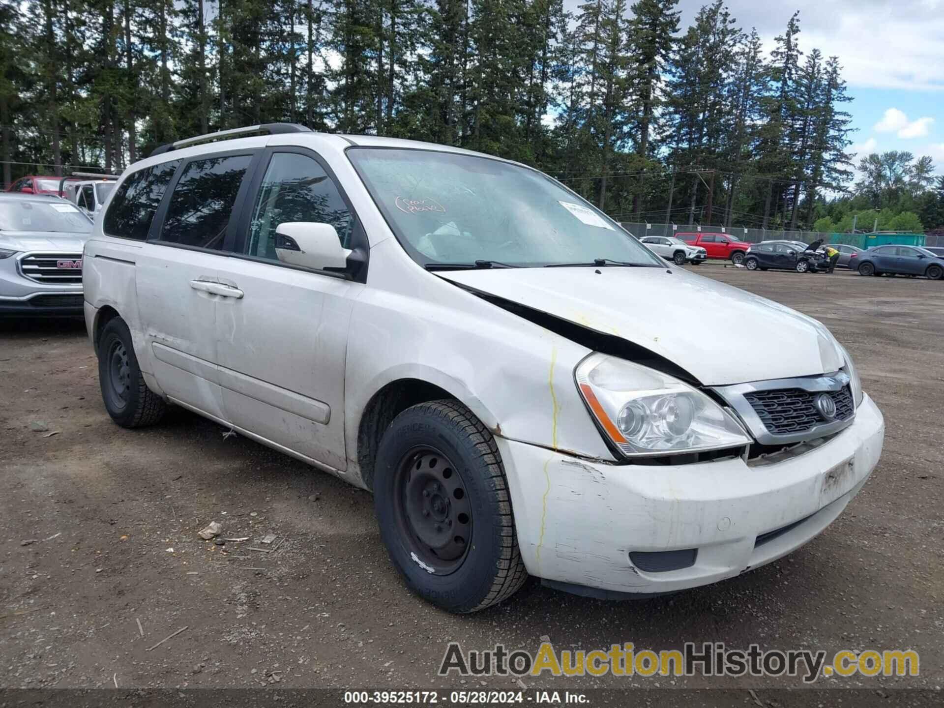 KIA SEDONA LX, KNDMG4C7XB6413749