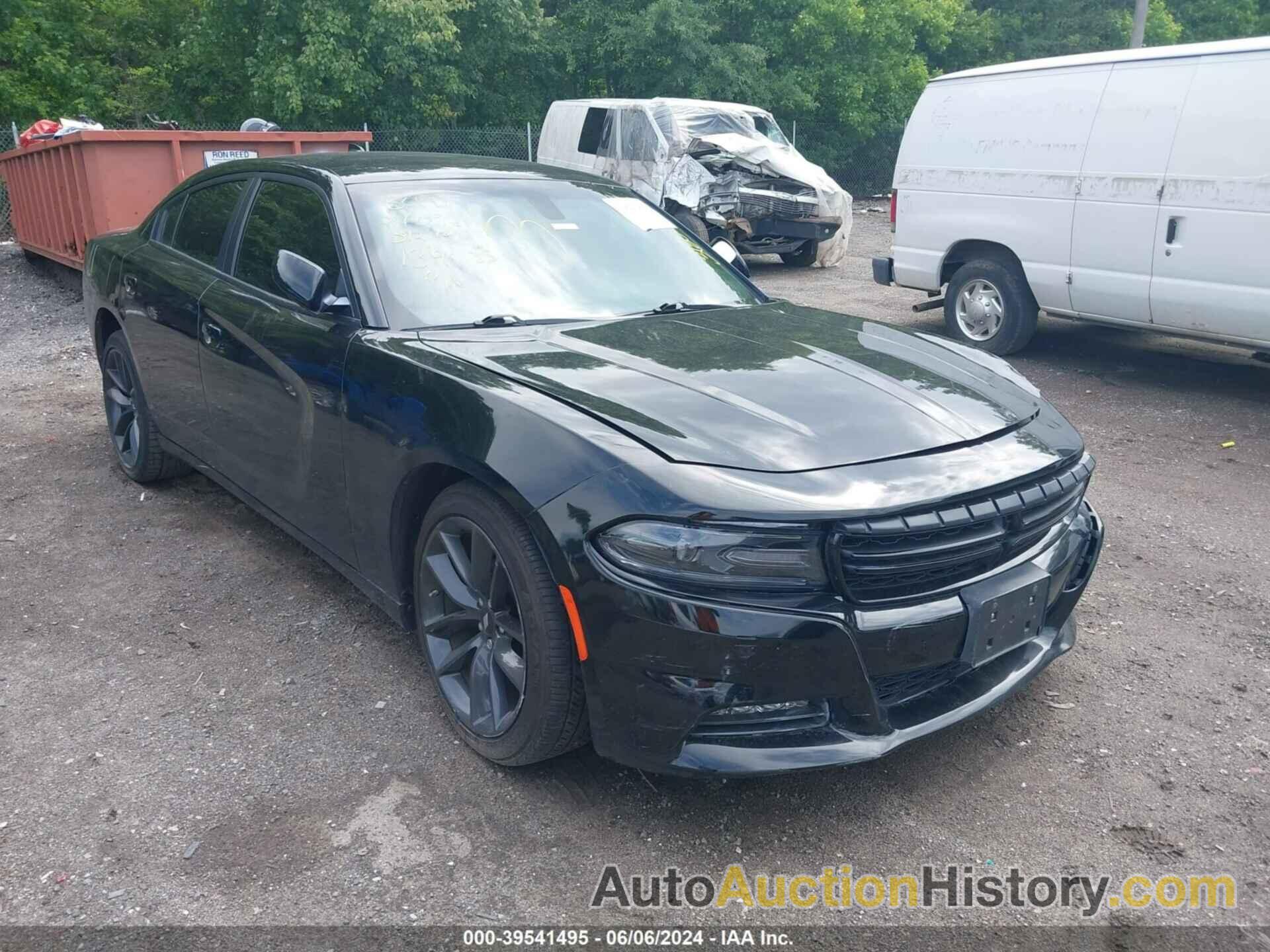 DODGE CHARGER SXT PLUS RWD, 2C3CDXHG7JH139085