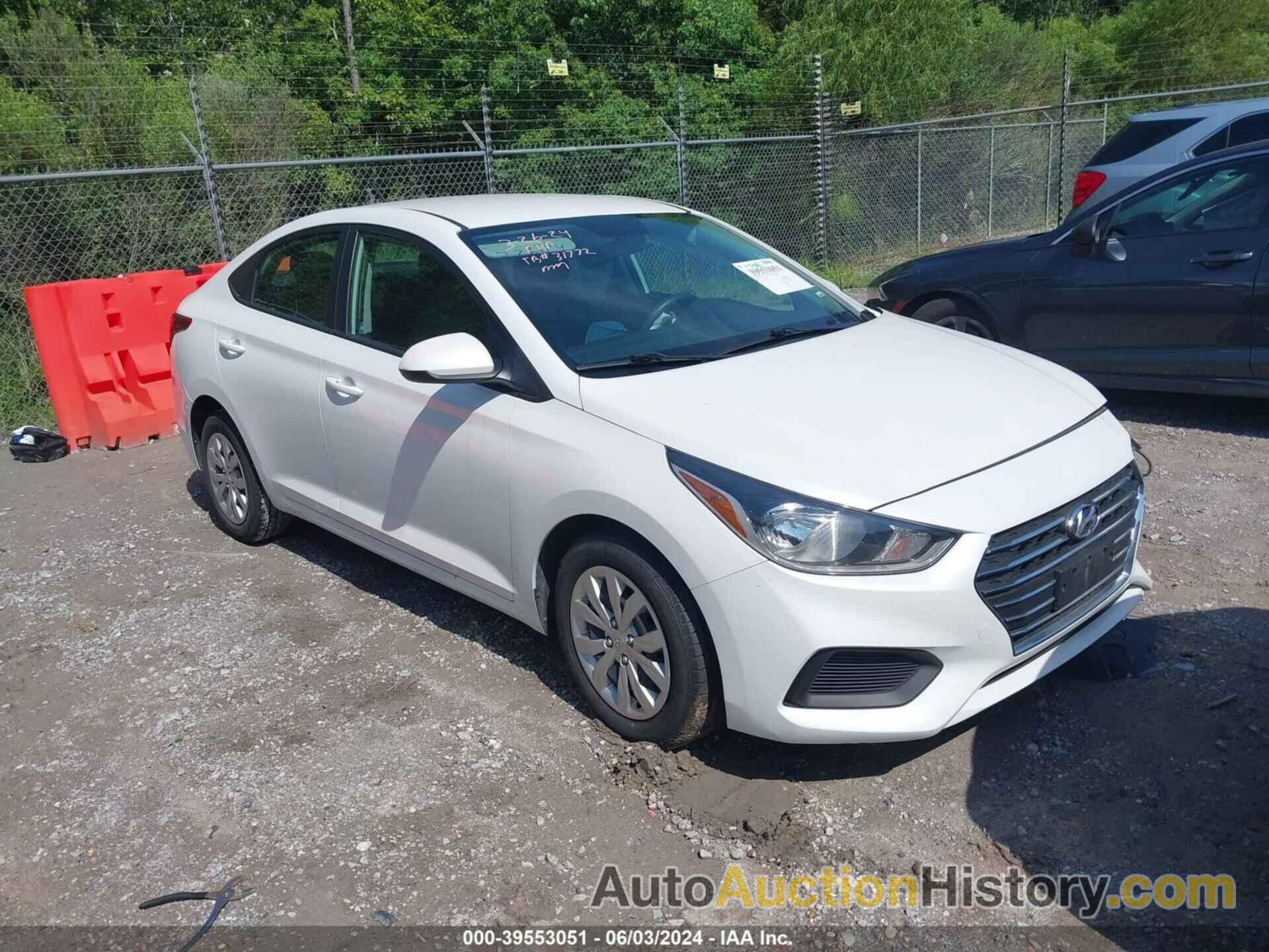 HYUNDAI ACCENT SE, 3KPC24A68ME131417