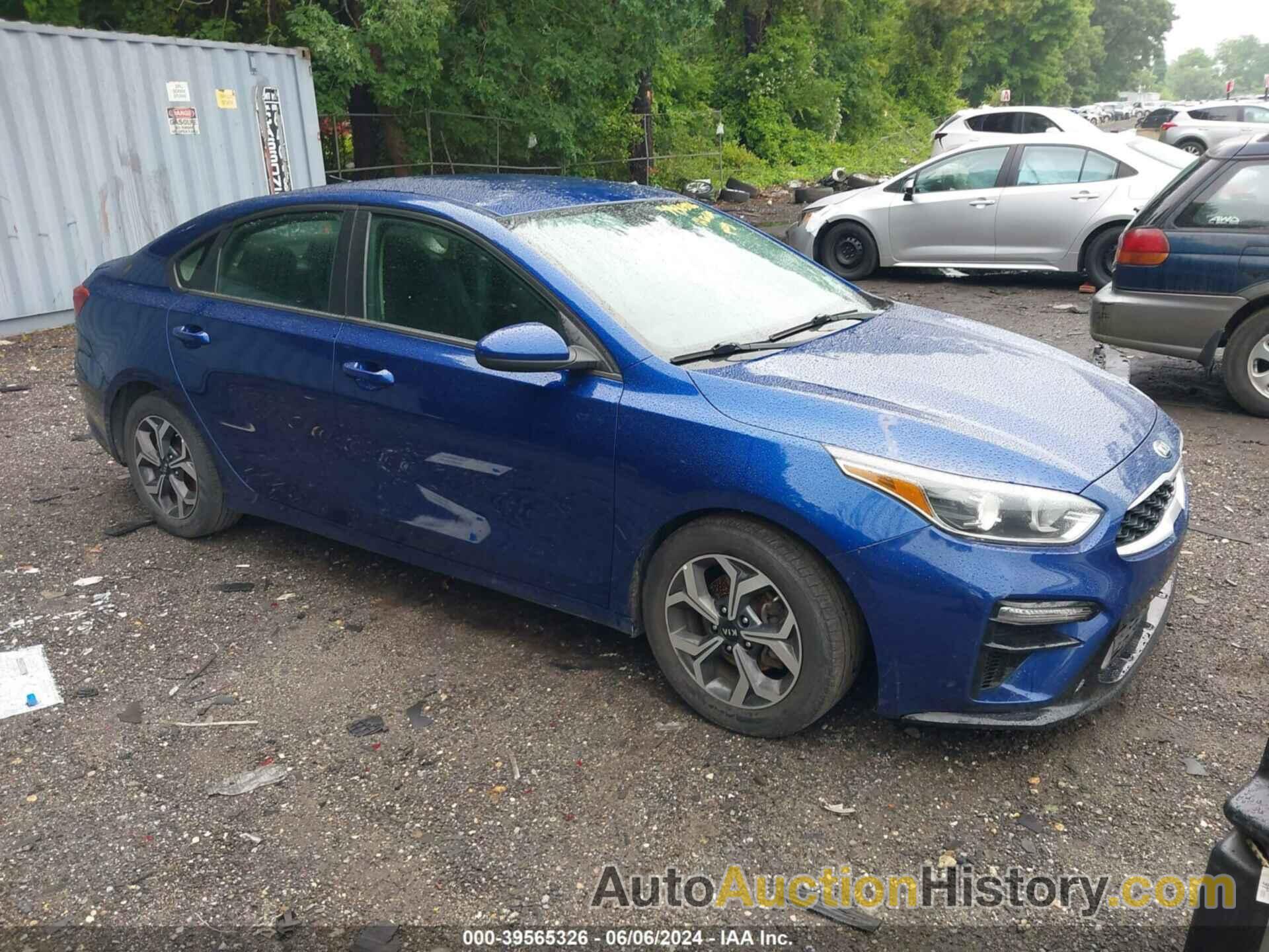 KIA FORTE LXS, 3KPF24AD2ME307504