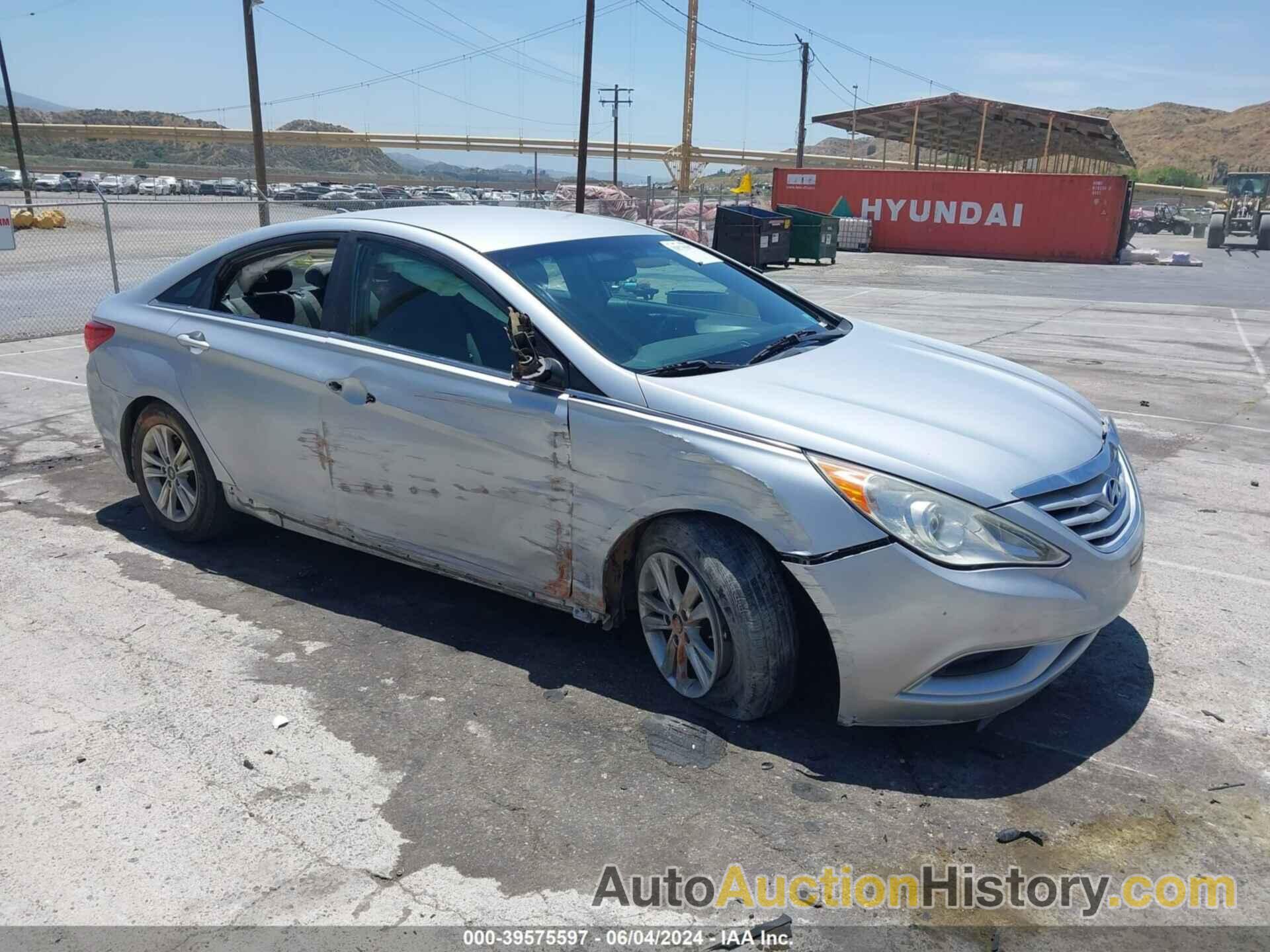 HYUNDAI SONATA GLS, 5NPEB4AC3CH389840