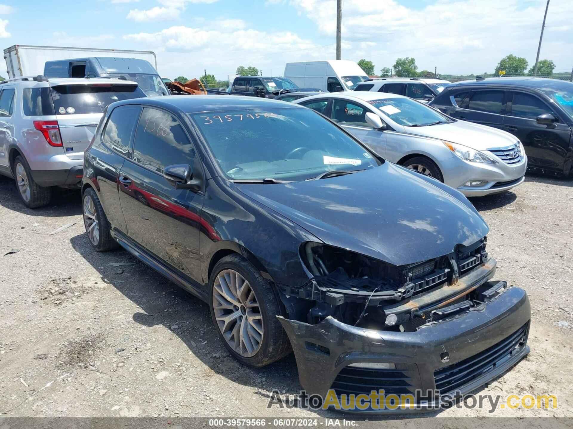 VOLKSWAGEN GOLF R 2-DOOR, WVWRF7AJ9CW217392