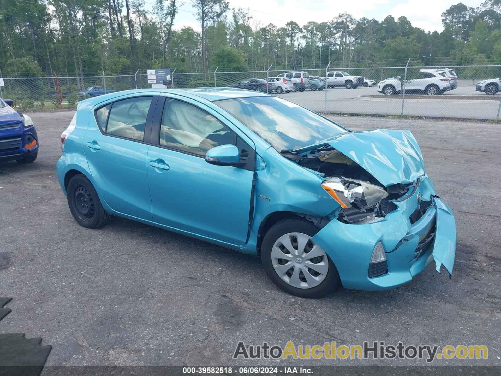 TOYOTA PRIUS C TWO, JTDKDTB32D1048296