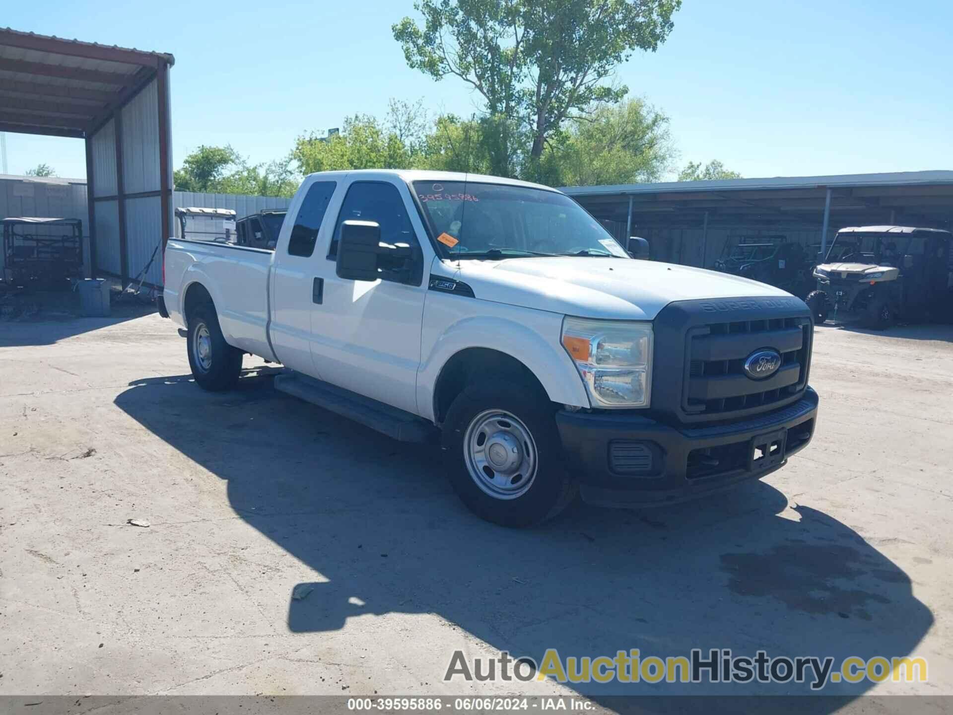 FORD F-250 XL, 1FT7X2A65CEB69415