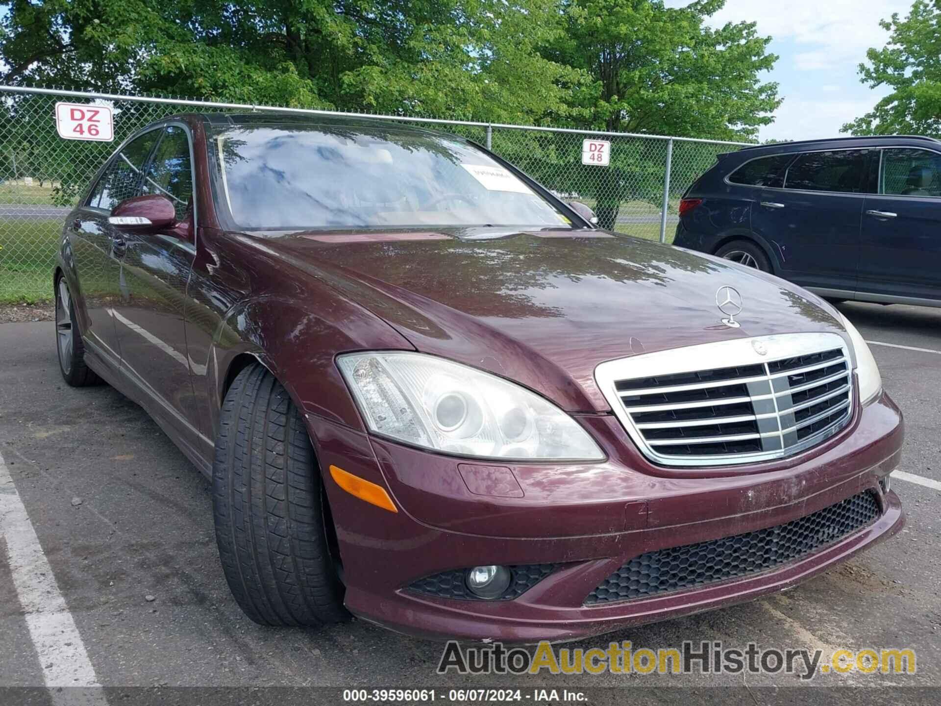 MERCEDES-BENZ S 550, WDDNG71X07A098477