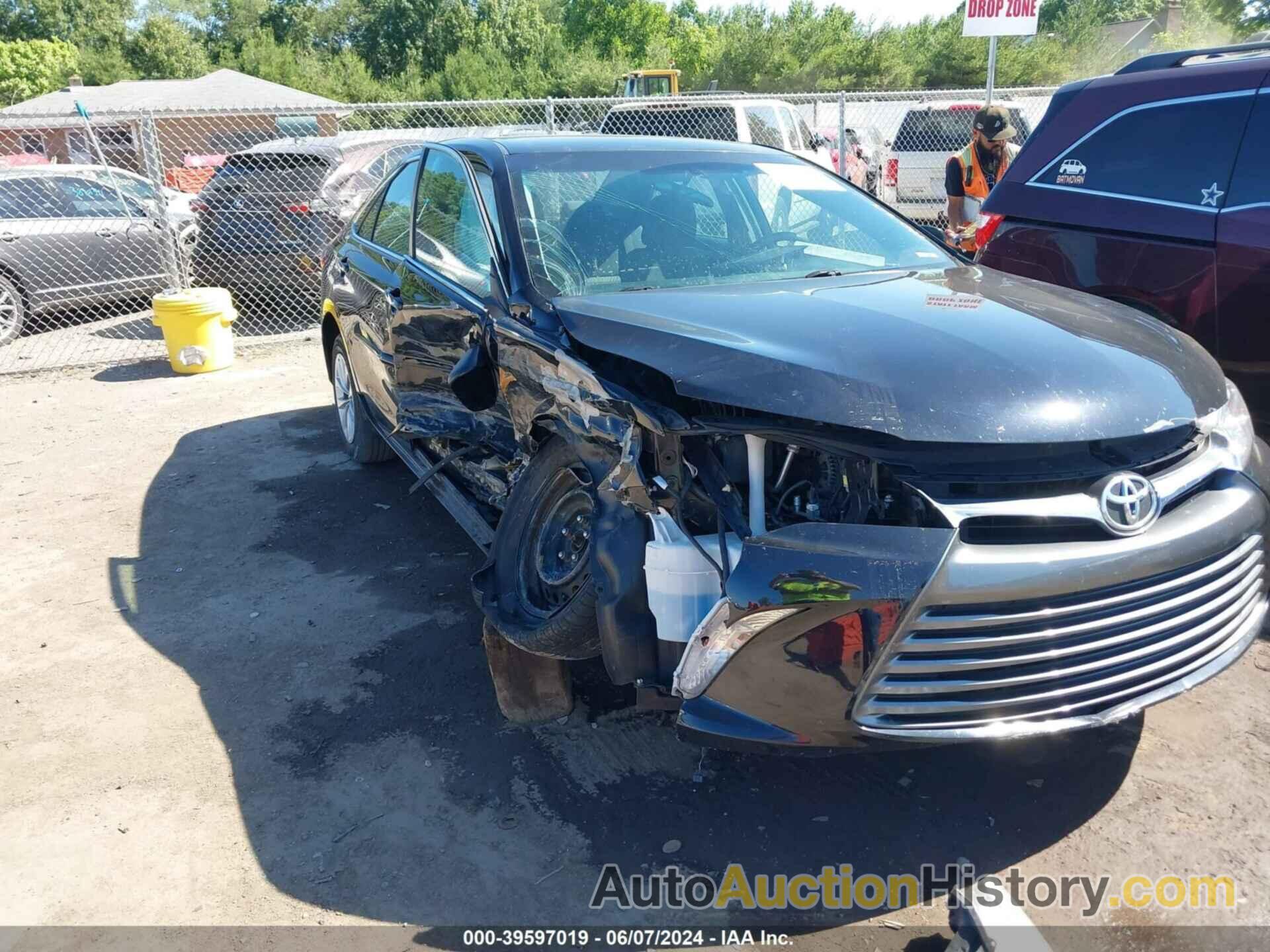 TOYOTA CAMRY LE/XLE/SE/XSE, 4T4BF1FK4FR505371
