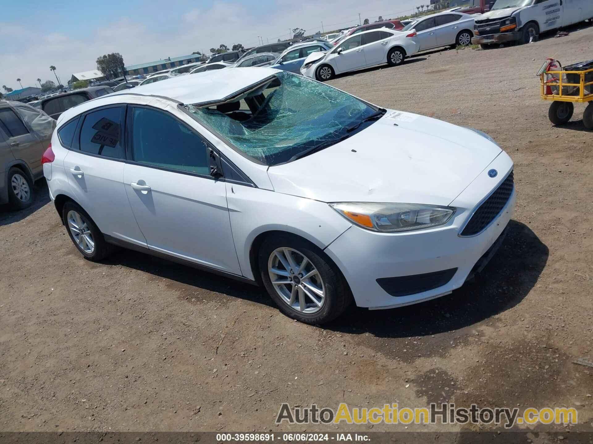 FORD FOCUS SE, 1FADP3K20FL282425