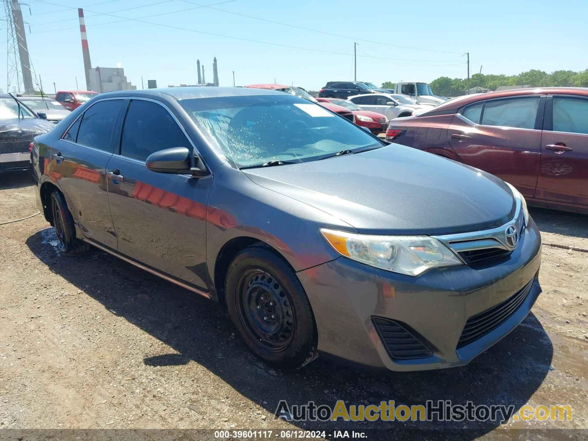 TOYOTA CAMRY LE, 4T1BF1FK6CU015360