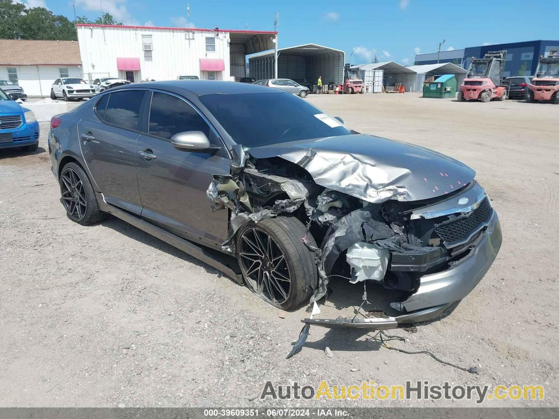 KIA OPTIMA EX, 5XXGN4A7XDG200956