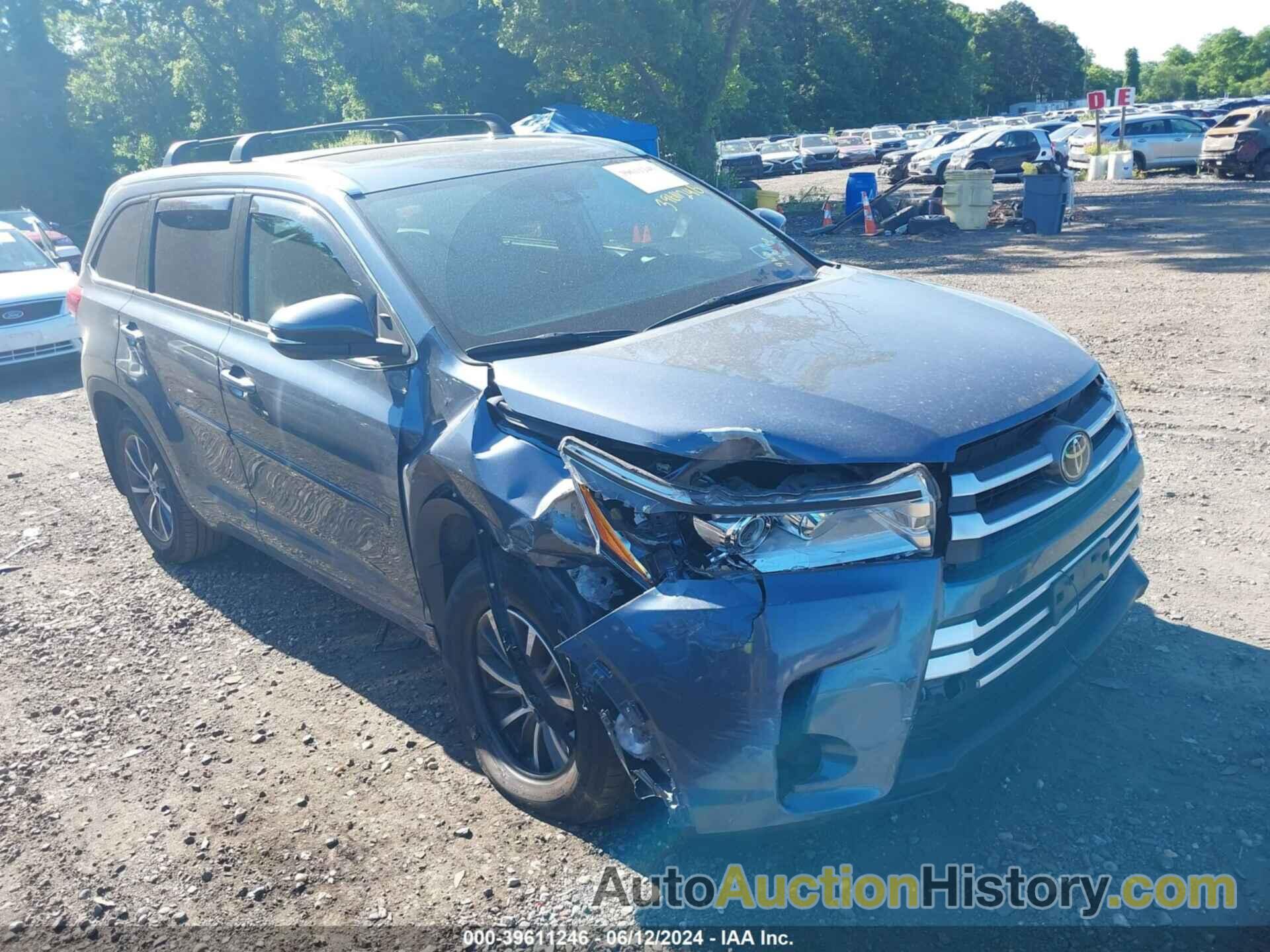 TOYOTA HIGHLANDER XLE, 5TDJZRFH2JS860461