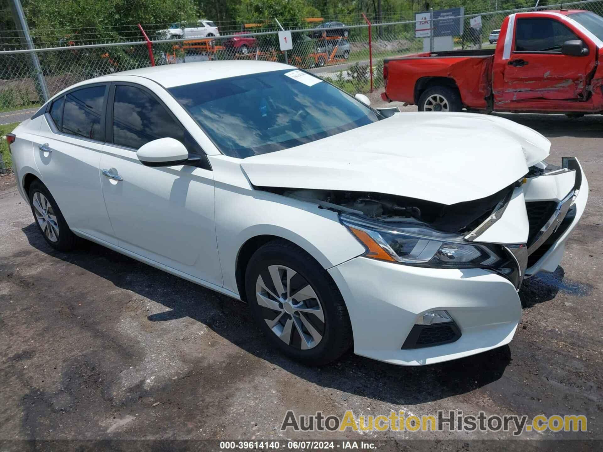 NISSAN ALTIMA S FWD, 1N4BL4BV6LC204102