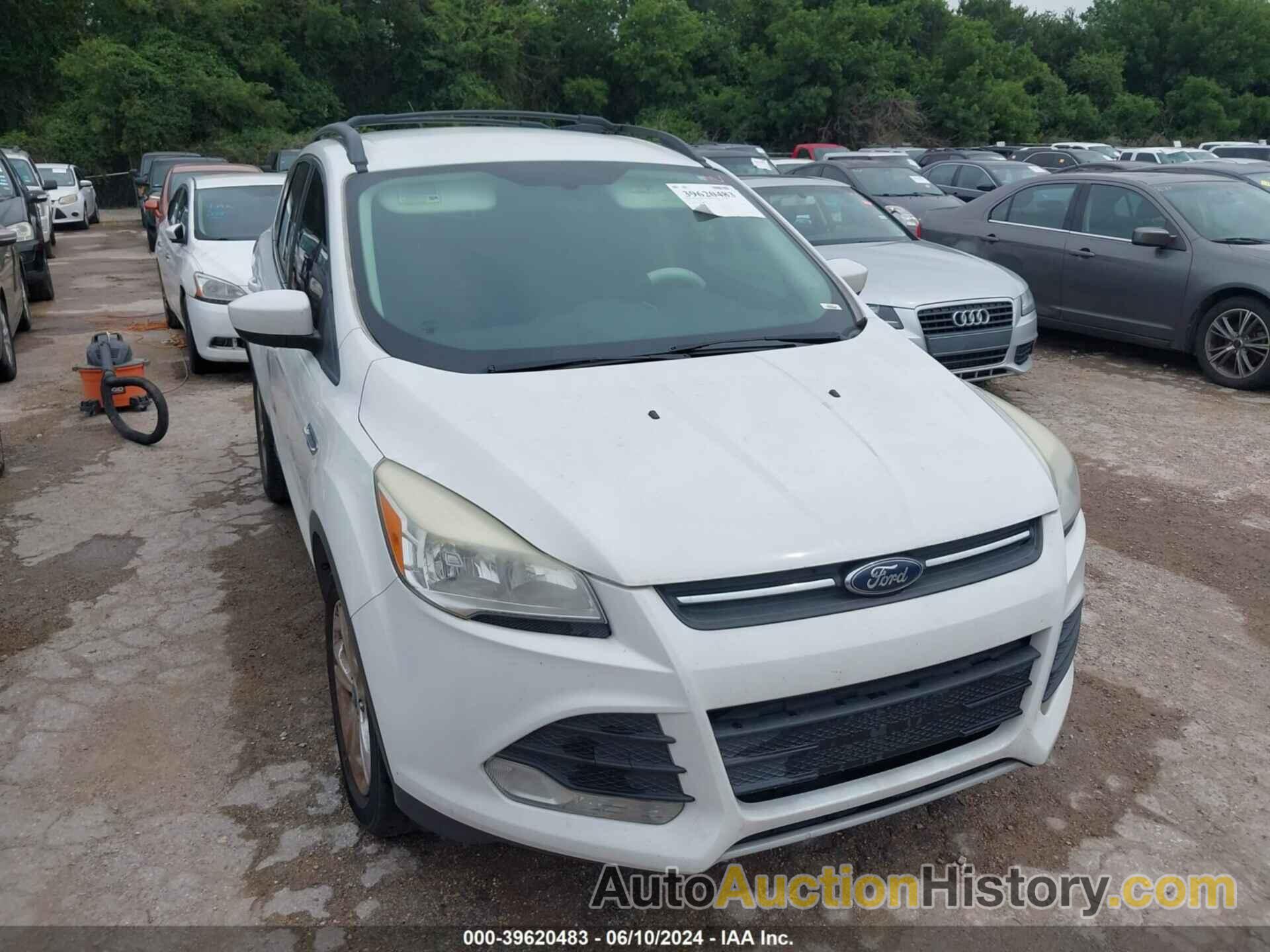 FORD ESCAPE SE, 1FMCU0GX0DUB96231